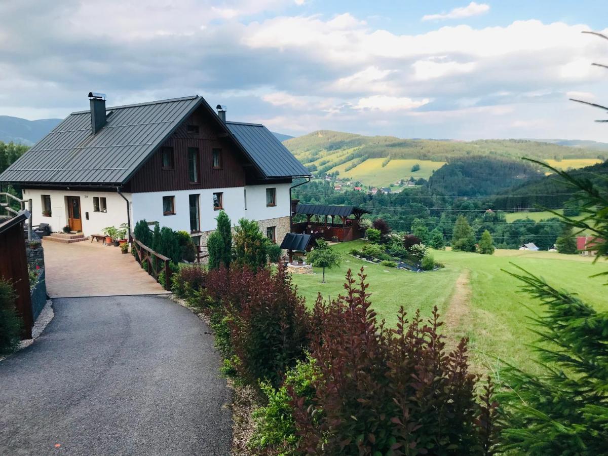 Na Planyrce Hotel Paseky nad Jizerou Exterior foto